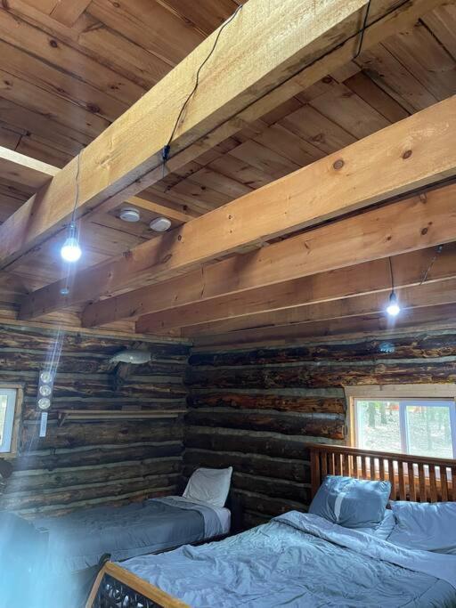 Rustic Ridge Villa Penn Yan Exterior photo